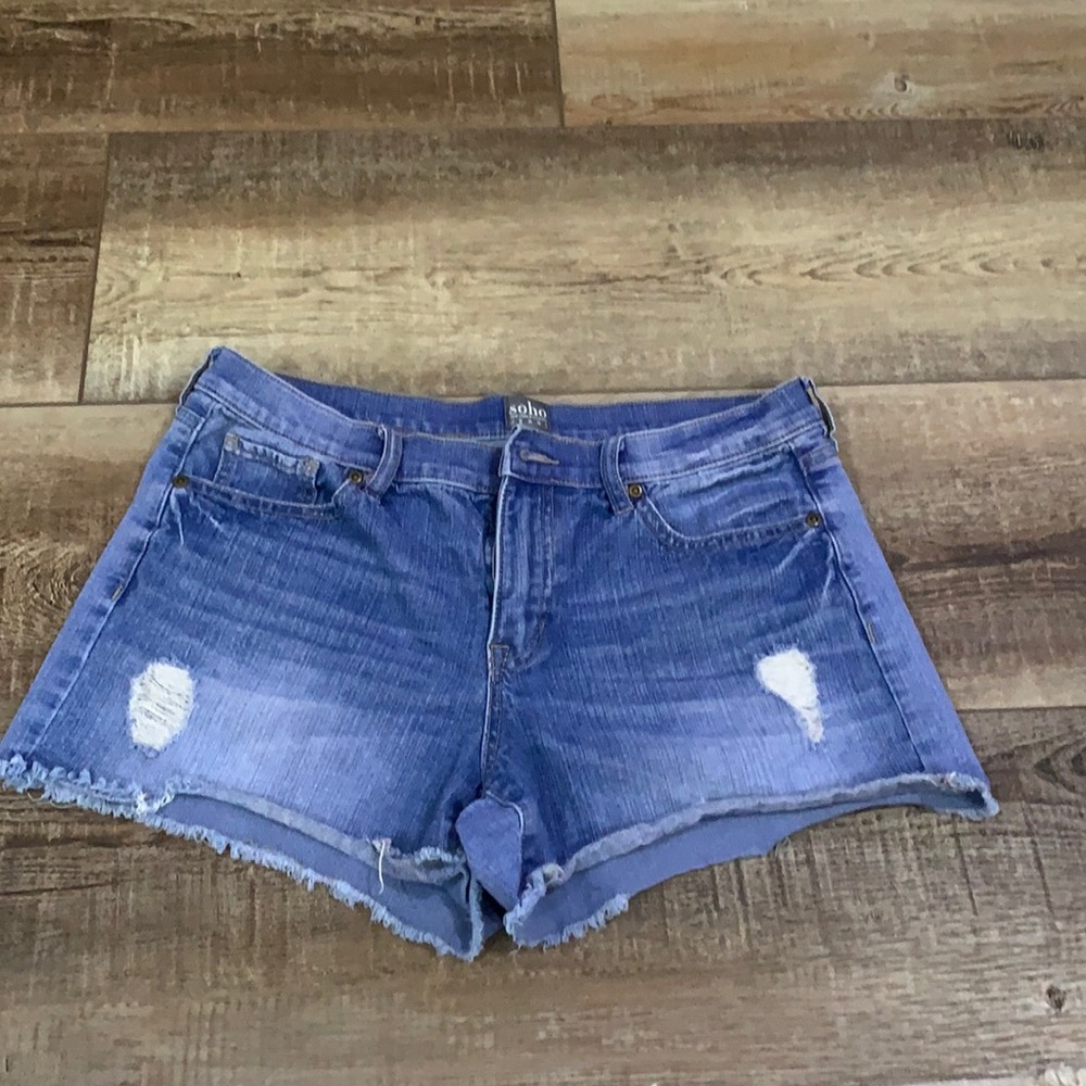 Soho jean shorts